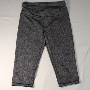 Victoria's Secret Heather Gray Crop Workout Pants
